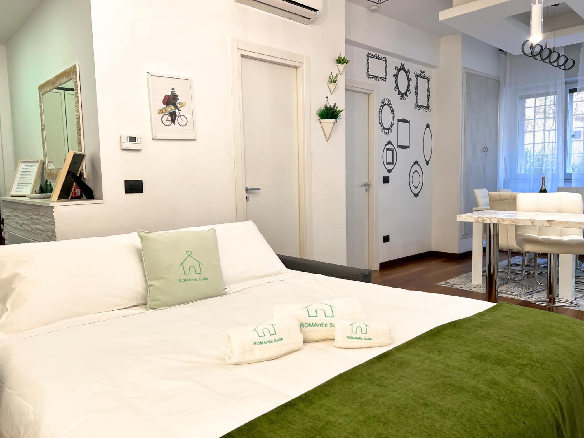 Unique House - 3 Bedrooms & 2 Bathrooms With 4 Beds - 100 Meters To The Metro A Rome Exterior photo